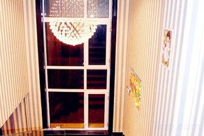 Unclassified image, 2 of 43, button - Shell Chain Hotel (Mudanjiang North Railway Station Guangsha Branch) (Mudanjiang)