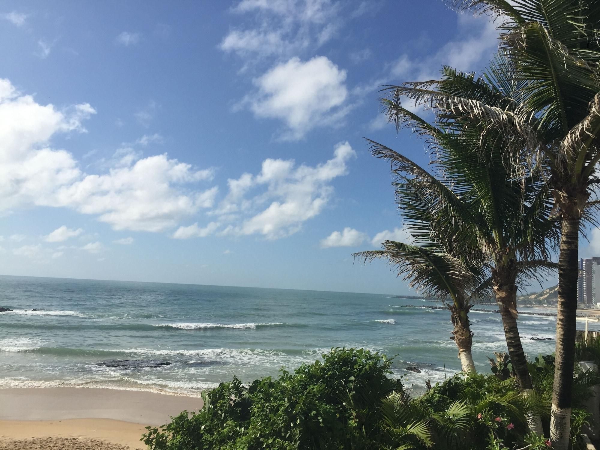 ชายหาด