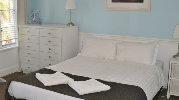 8 bedrooms, iron/ironing board, travel cot, bed sheets