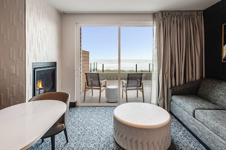 Premier Accessible King with Sleeper Sofa (Pet Friendly) | View from room. Allred Hotel