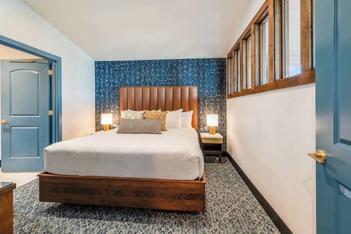 Superior suite, meerdere bedden, niet-roken, uitzicht op oceaan | 1 slaapkamer, een kluis op de kamer, individueel gedecoreerd
