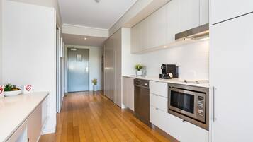 Microwave, coffee/tea maker