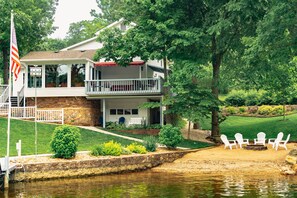 Exterior - Finn Inn, Lake of the Ozarks, lakefront home with beach, quiet cove (Gravois Mills)