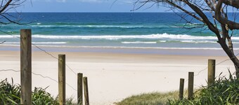 OCEAN BLUE ON SALT BEACH