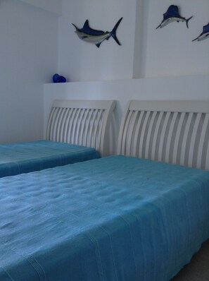 3 bedrooms, iron/ironing board, WiFi, wheelchair access