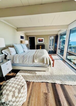 3 habitaciones, escritorio, tabla de planchar con plancha y wifi gratis 