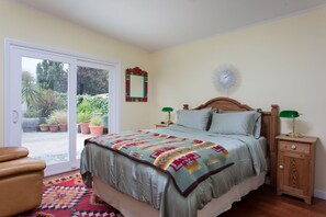 2 bedrooms, iron/ironing board, travel crib, WiFi - A country retreat near San Francisco (Mill Valley)