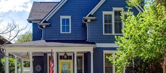 Charming Carriage House In Prospect New Town