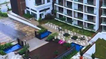 Kolam renang terbuka