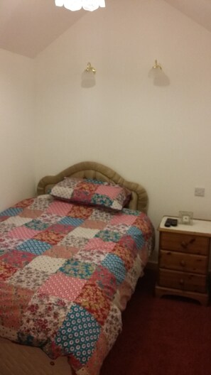 3 slaapkamers, reisbedje, gratis wifi