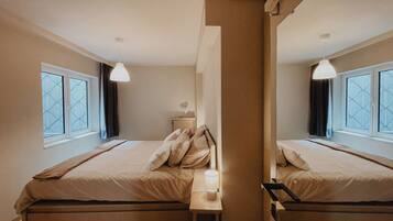 2 Schlafzimmer, Reisekinderbett, kostenloses WLAN