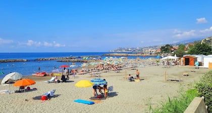 ''TASTE OF LIGURIA'' in Antico Borgo near the sea