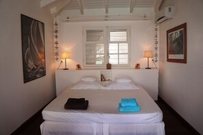 3 bedrooms, in-room safe, iron/ironing board, travel crib
