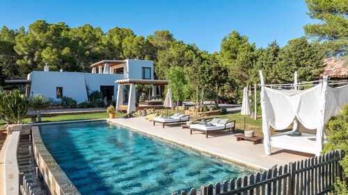 VILLA KUMHARAS - Amazing sunset views!!