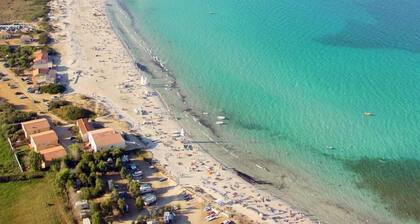 San Teodoro: 600 m. from the beach and the center, air conditioning, Wi-Fi