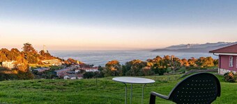 House facing the sea, for 6 people, garden, barbecue perfect for families