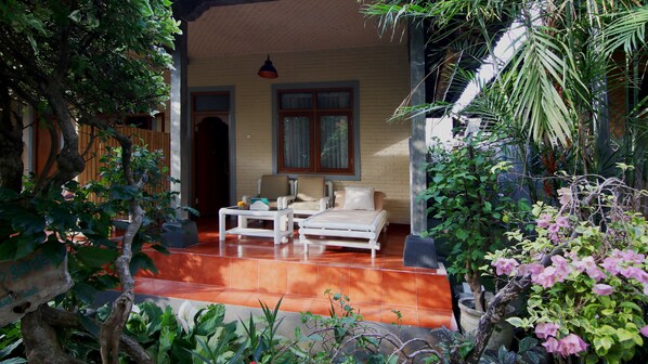 Standard-Zweibettzimmer, 2 Einzelbetten | Terrasse/Patio