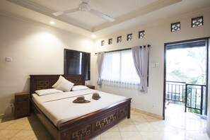 Standard-Doppelzimmer, 1 King-Bett, Raucher | Kostenloses WLAN