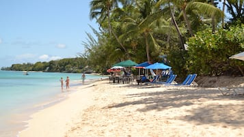 Beach towels, beach bar