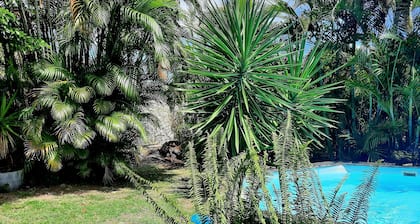 Le Diamant - Charming villa, private pool and tropical garden 300m from the sea