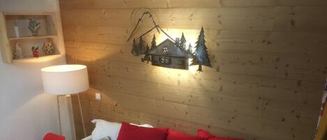 TV, fireplace, DVD player, stereo