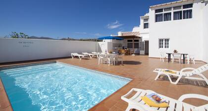 Villa Mar has 4 bedrooms with Private Pool and 200m from beach and promenade .