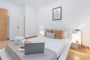 2 habitaciones, tabla de planchar con plancha y wifi gratis 