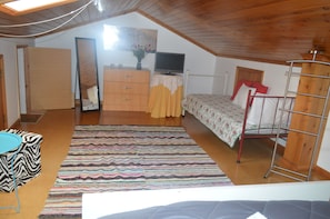 2 Schlafzimmer, Bügeleisen/Bügelbrett, WLAN, Bettwäsche