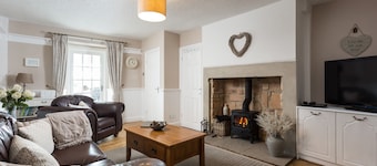 Cosy cottage with delightful private garden and summerhouse.