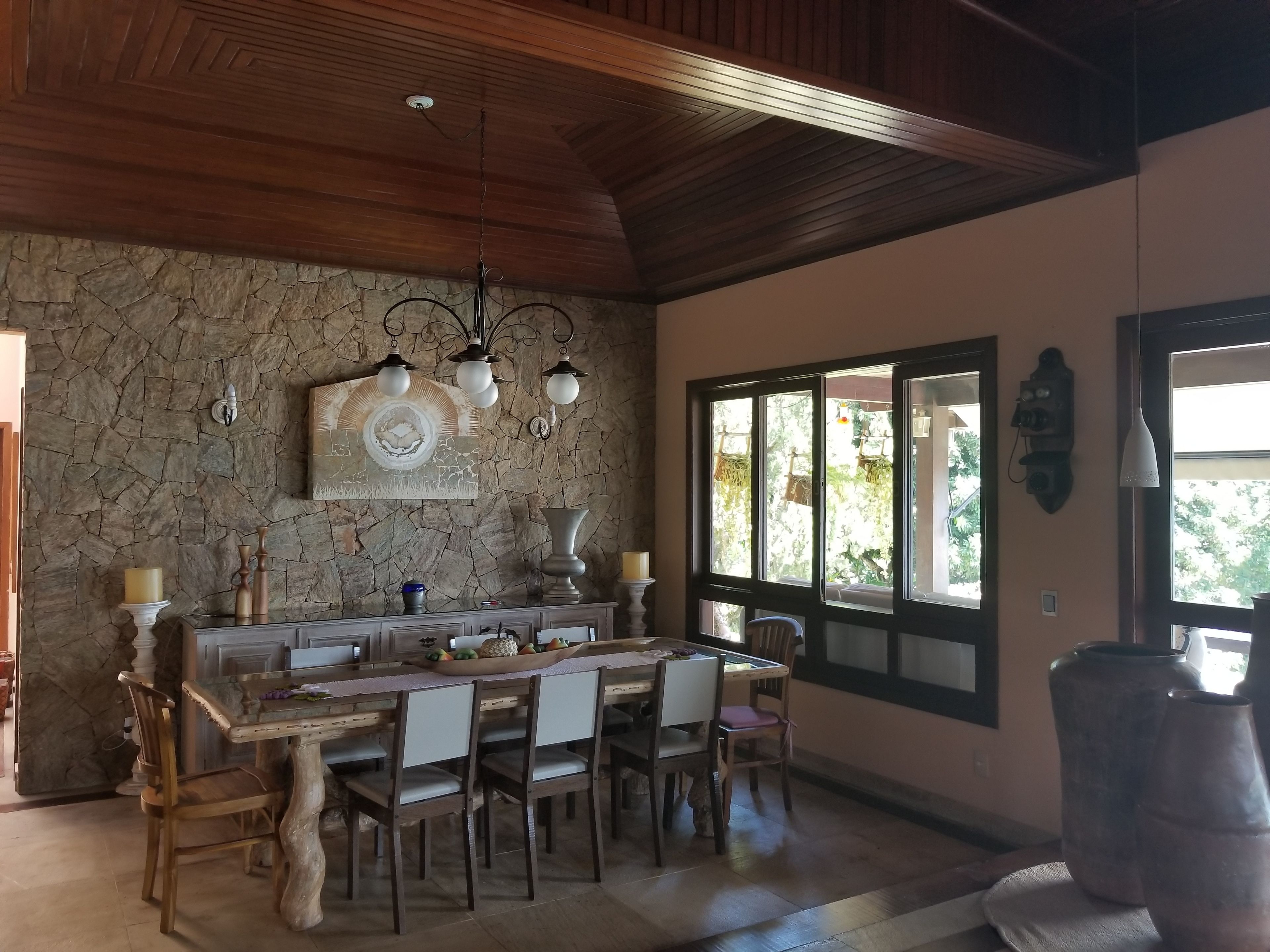 컴포트 하우스, 침대(여러 개), 흡연 | 객실 내 식사 공간