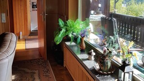 Interior - On the edge of the forest with a beautiful panoramic view of 2 valleys (Unterweißbach)