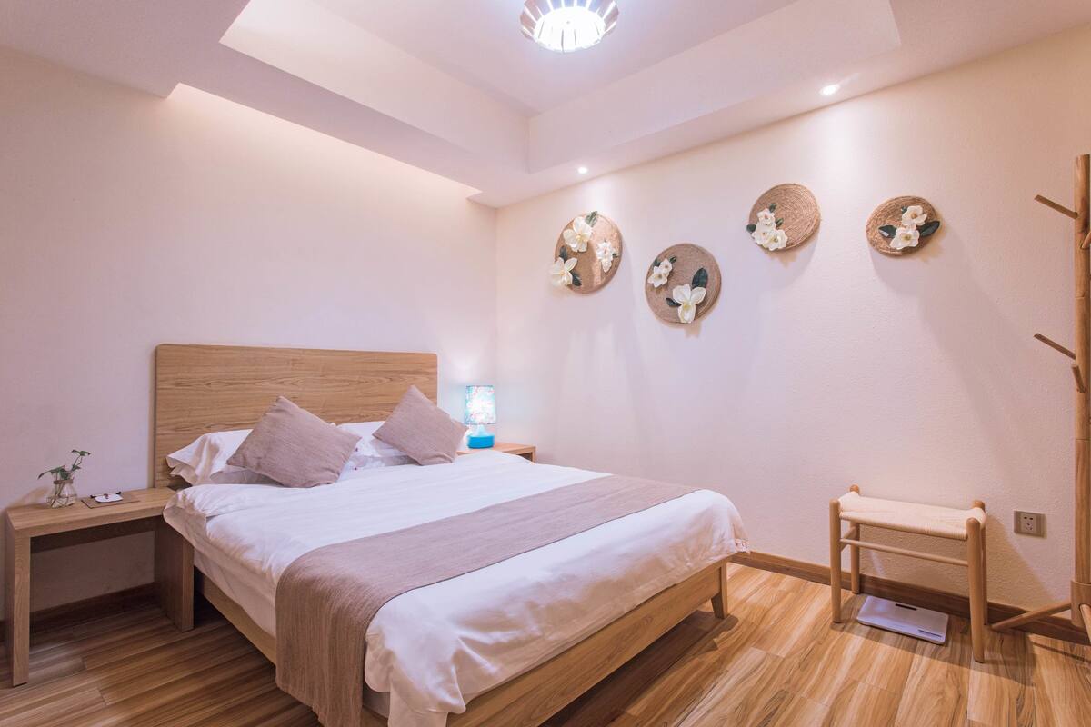 Blackout curtains, iron/ironing board, free WiFi, bed sheets
