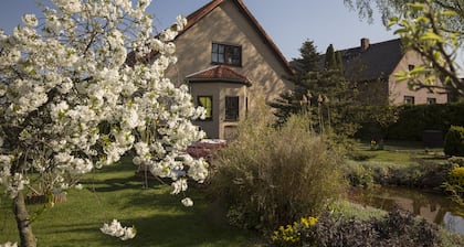 Exclusive apartment in the north of Leipzig with great views, close to town, on the green ring