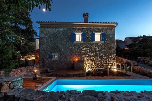 Piscina a l'aire lliure