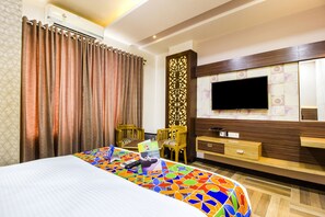 Premium Room, 1 Queen Bed, Non Smoking - FabHotel The Royal CM Plaza (Jaipur)