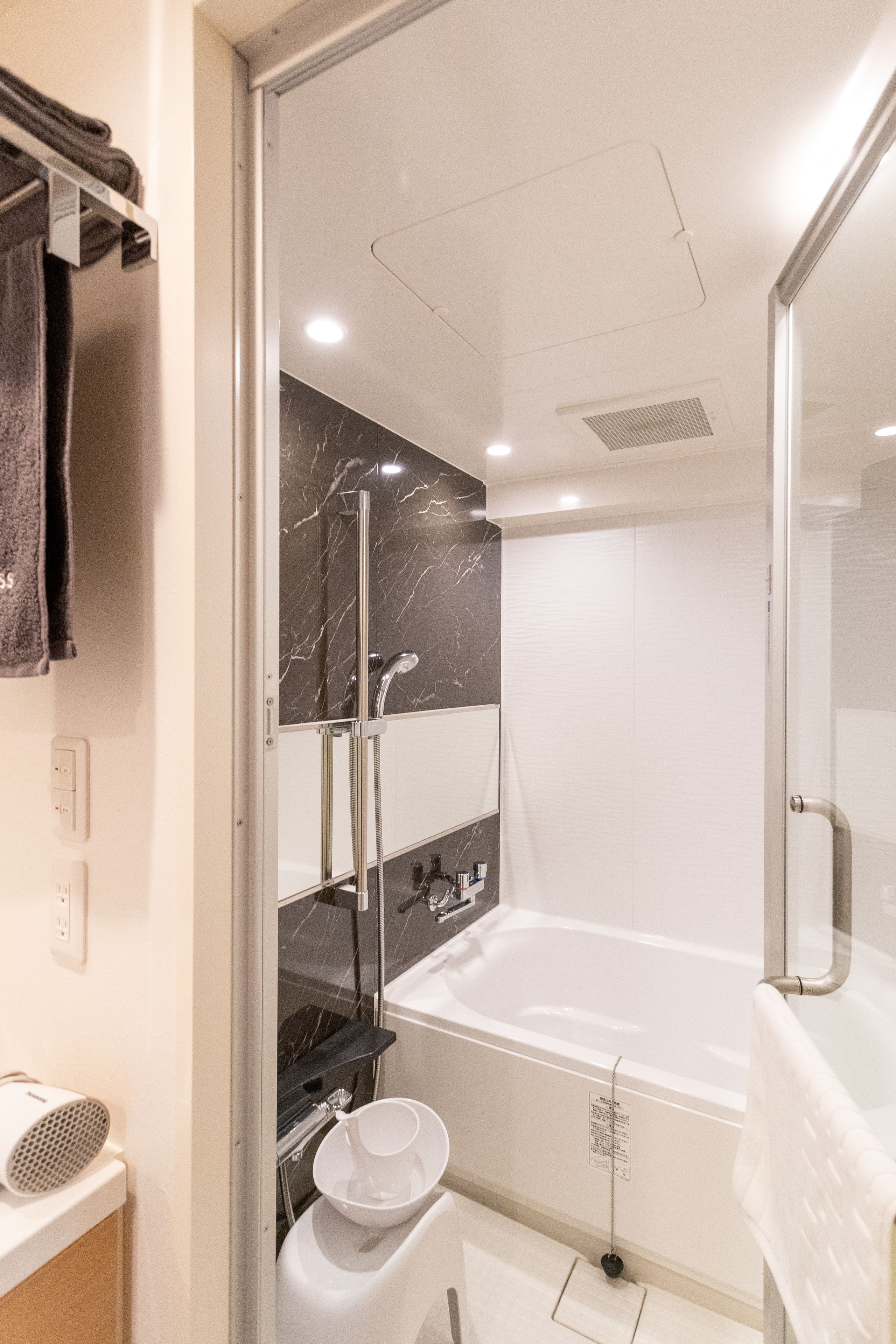 desk, blackout curtains, free wifi, bed sheets