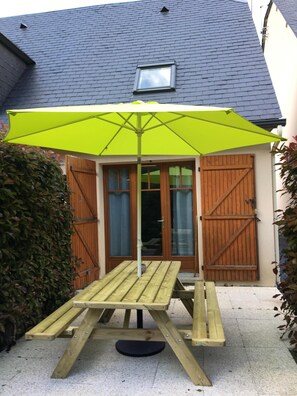 Outdoor dining - APARTMENT T3 DUPLEX 6 pers FULL FOOT (Luz-Saint-Sauveur)