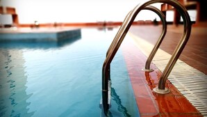 Outdoor pool - Ilirplace Pelangi Mall Homestay (Kota Bharu)