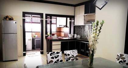 Ilirplace Pelangi Mall Homestay