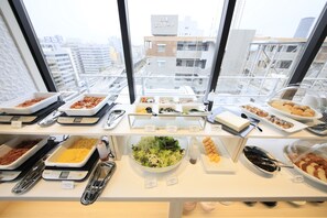 Breakfast buffet - S-Peria Inn Osaka Hommachi (Osaka)