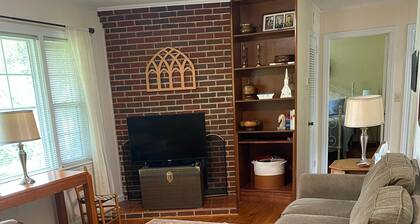 Charming Country Home In the Applachian Mountains of Northest Tennessee.