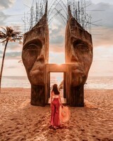 Ubicación a pie de playa, sombrillas, toallas de playa y bar en la playa