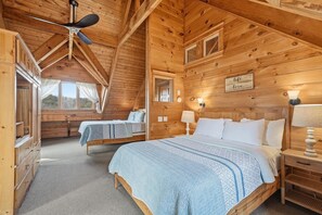 5 bedrooms, desk, iron/ironing board, travel cot