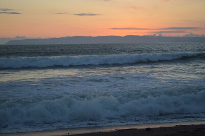Hacienda Frith - Your Beachfront getaway in Playa Zancudo!