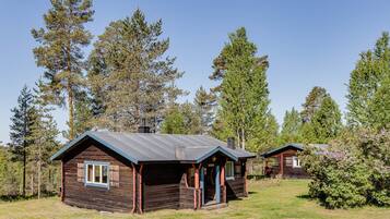 Kabin, pemandangan danau terbatas (Christina) | Teras/patio