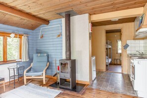 基础小屋, 花园景观 (Dennis) | 起居区