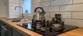 Remodeled Cape May condo with private backyard - close to mall & beach!