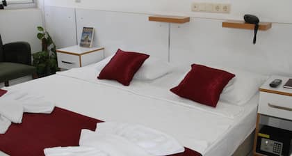 Aelbistan Otel