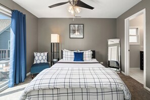 4 Schlafzimmer, Schreibtisch, Bügeleisen/Bügelbrett, kostenloses WLAN