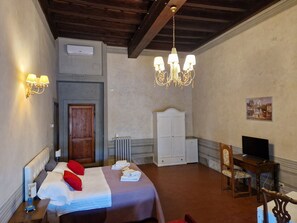 Suite, Balkon, Stadtblick